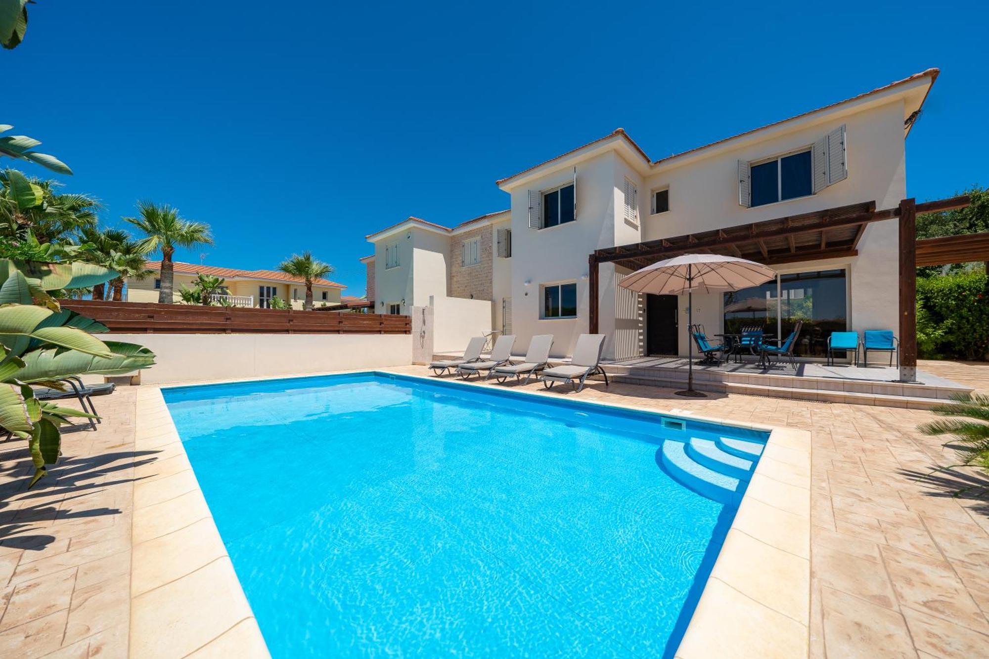 Atlantica 4 Bedroom Villa Near The Beach プロタラス エクステリア 写真