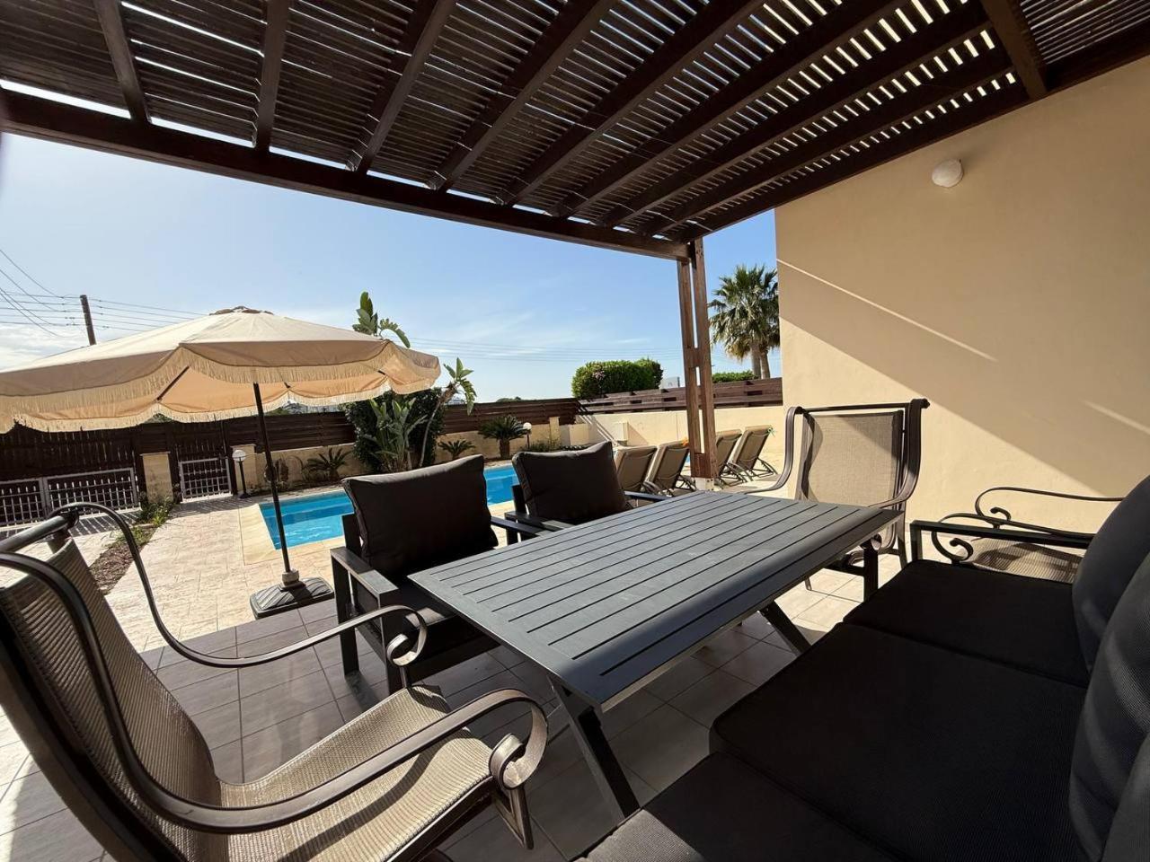 Atlantica 4 Bedroom Villa Near The Beach プロタラス エクステリア 写真